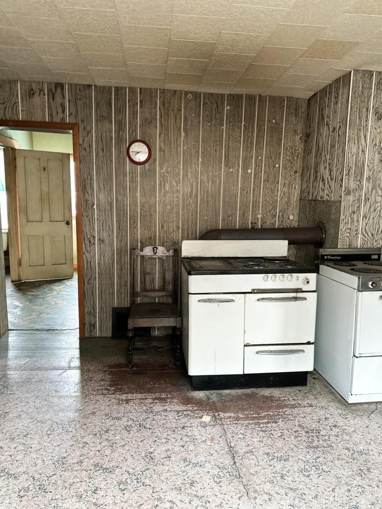 1st floor entrance view